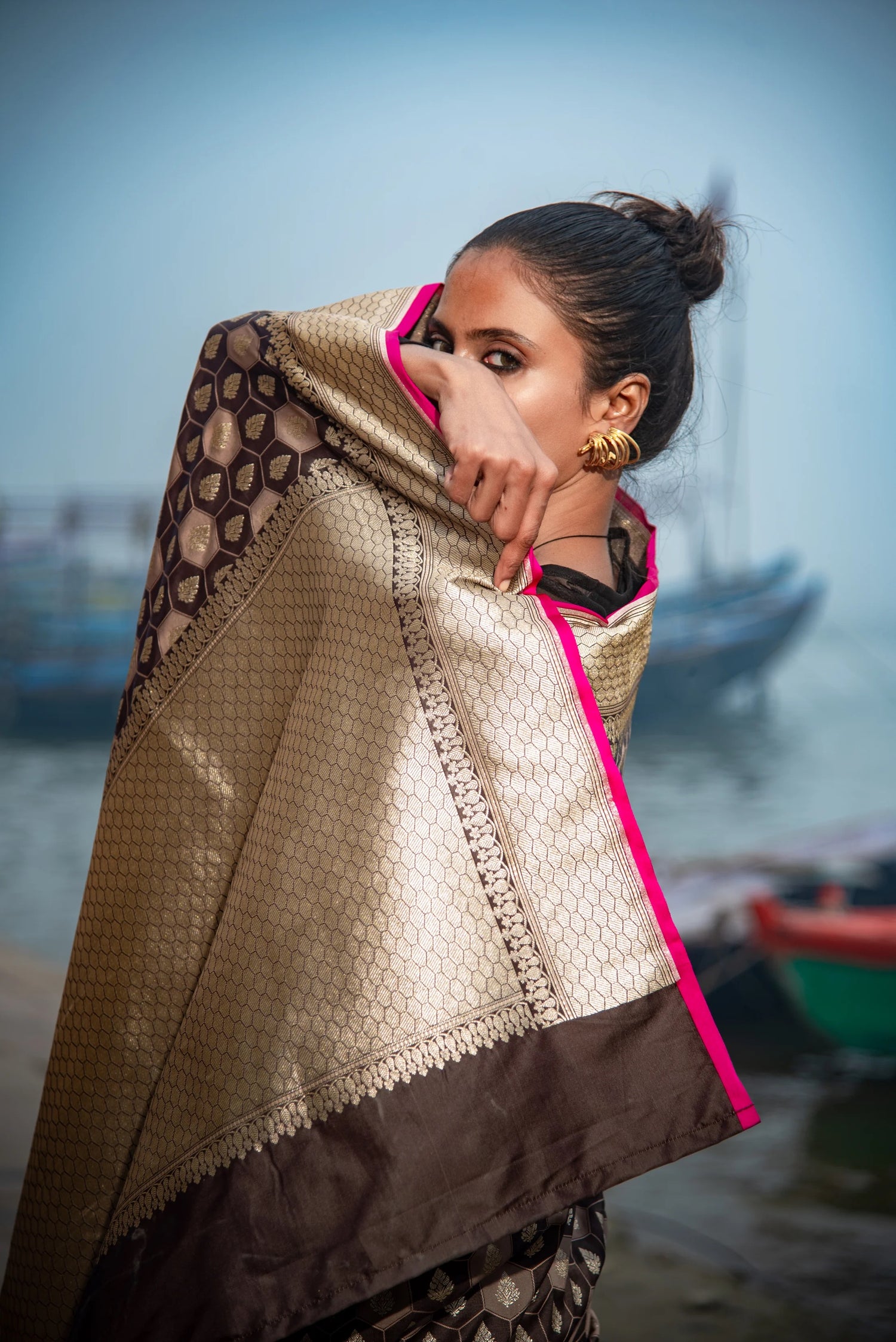 Danyah Banaras Fine Mashru Silk With Checkered Design Predraped Saree — image 3