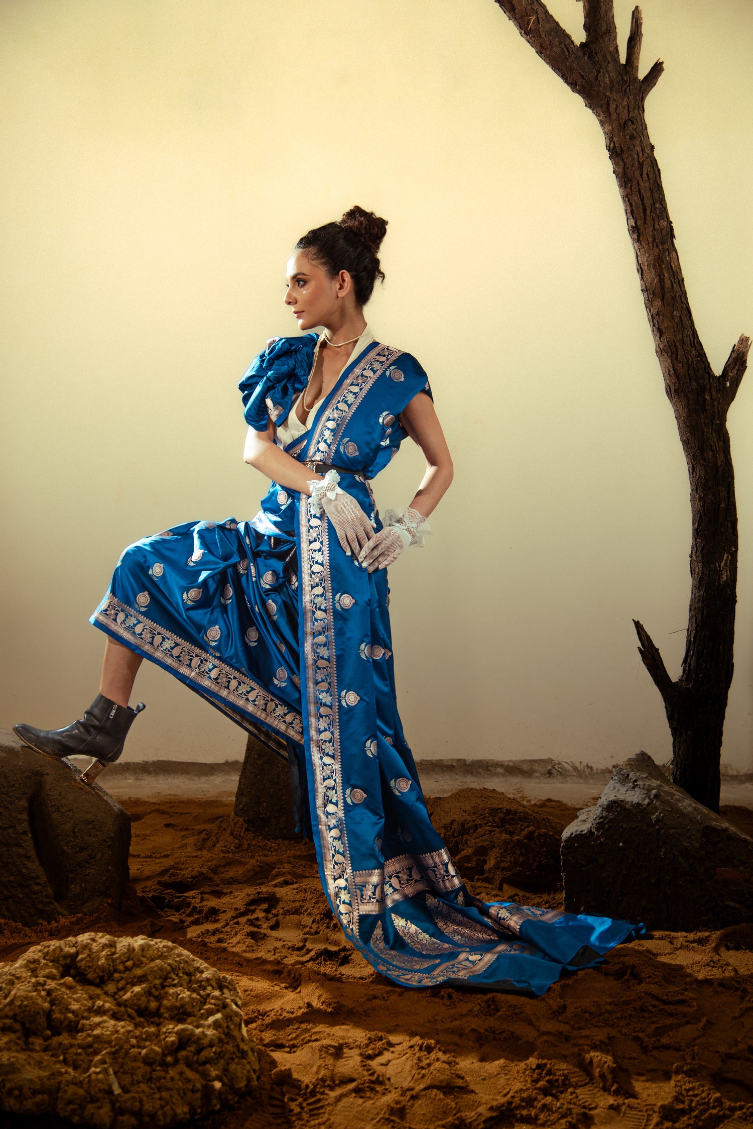 Danyah Banaras Mashru Katan Sonarupa Silk