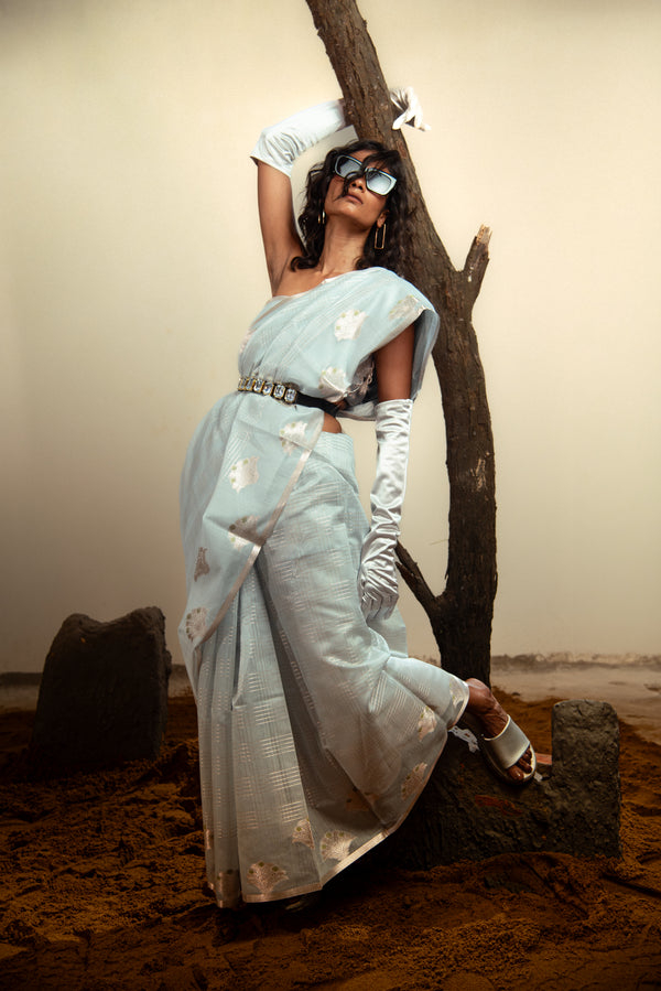 Danyah Banaras Mercerized Cotton Boota Border Predraped Saree