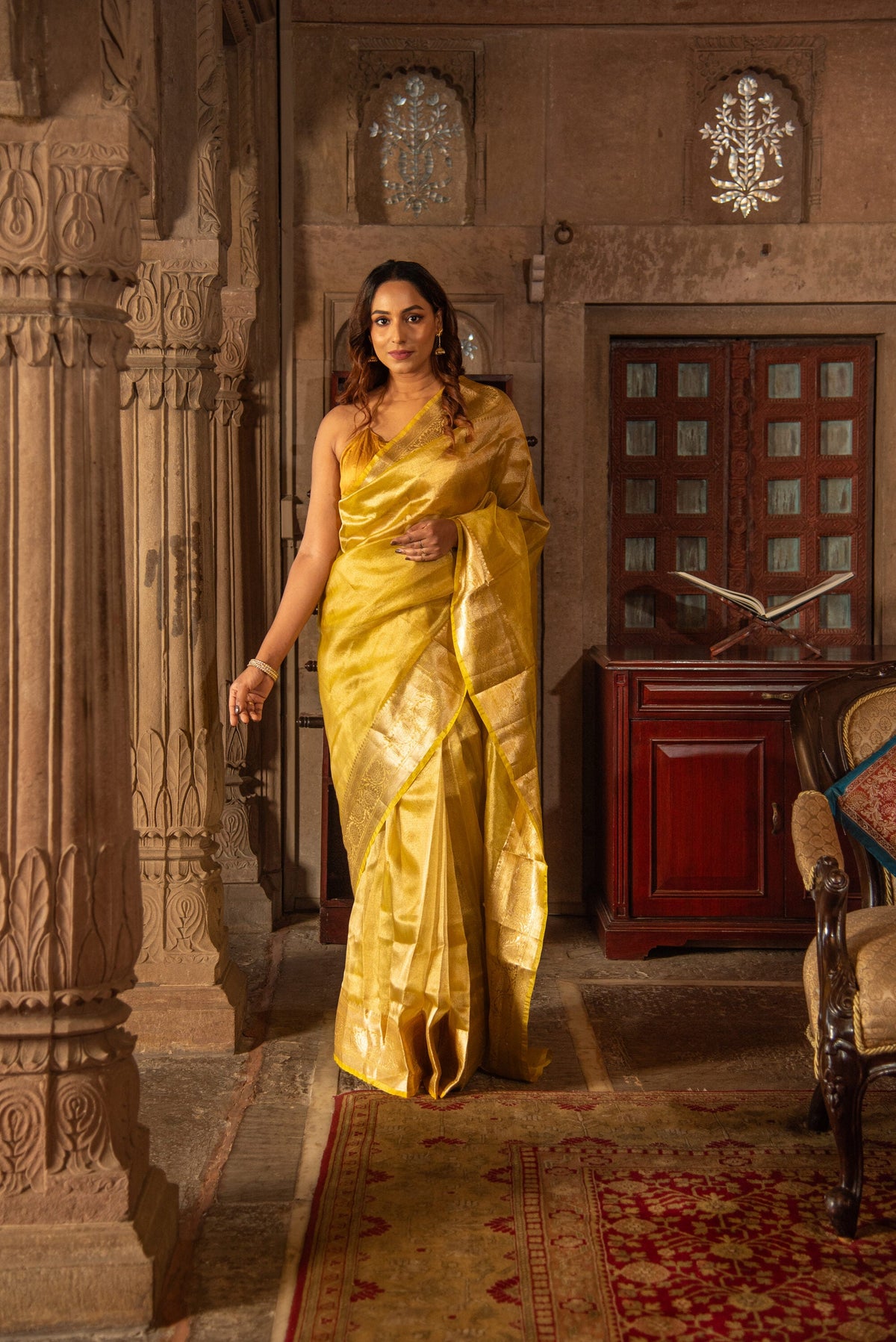 Danyah Banaras Tissue Silk Pre Draped Saree — image 2