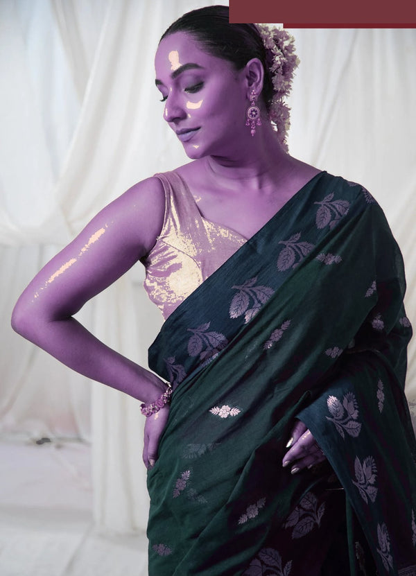Danyah Banaras — Peacock S Pride