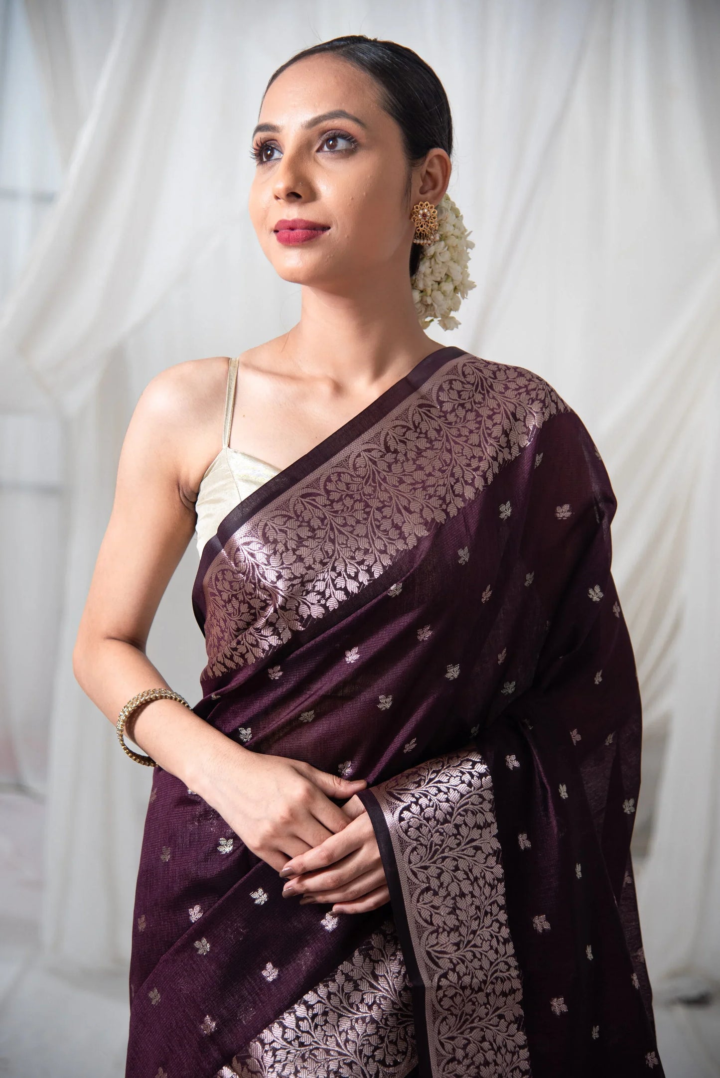 Danyah Banaras Acrylic Cotton