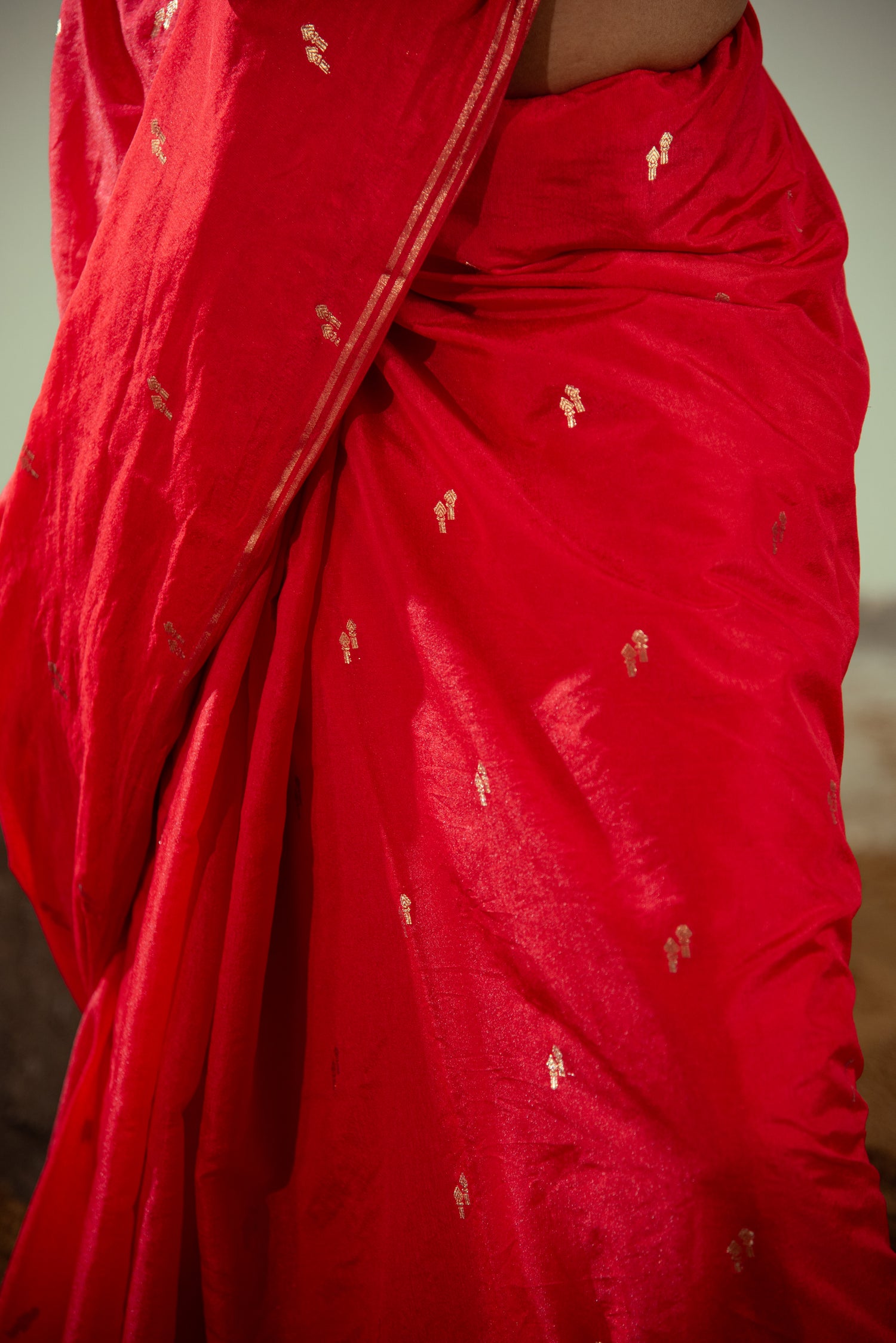 Danyah Banaras Katan Silk Chooti Booti Predraped Saree