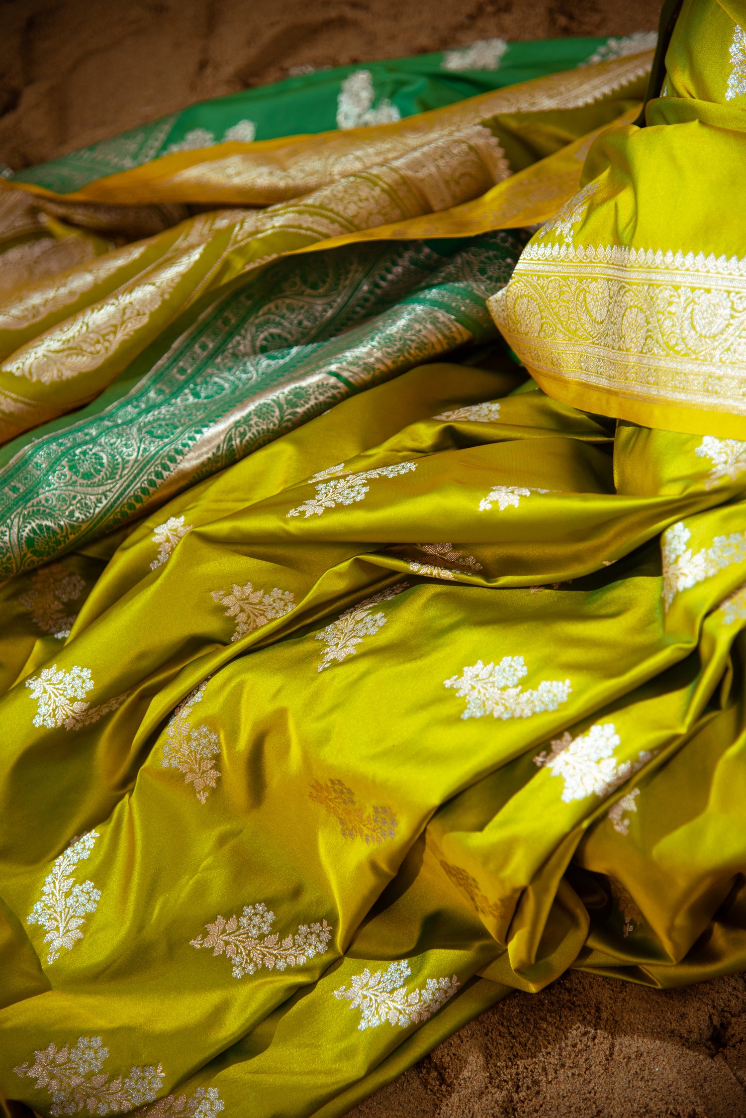 Danyah Banaras Katan Silk Sonarupa Predraped Saree