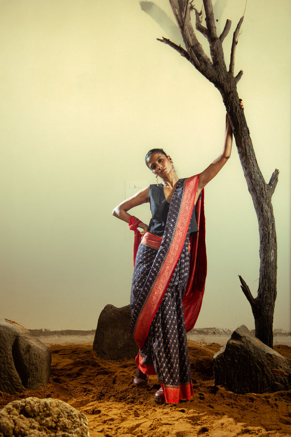Danyah Banaras Matka Georgette Silk Predraped Saree — image 3 — alternate view (back / drape detail)