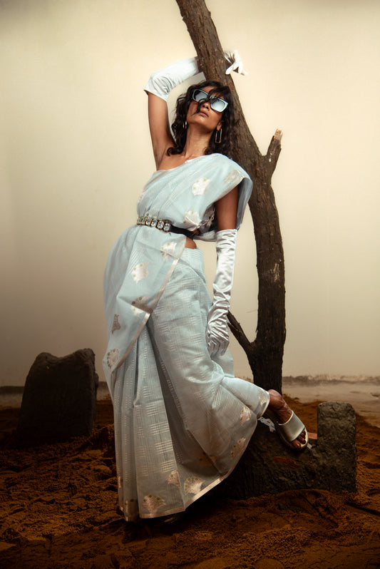 Danyah Banaras Mercerized Cotton Boota Border Predraped Saree