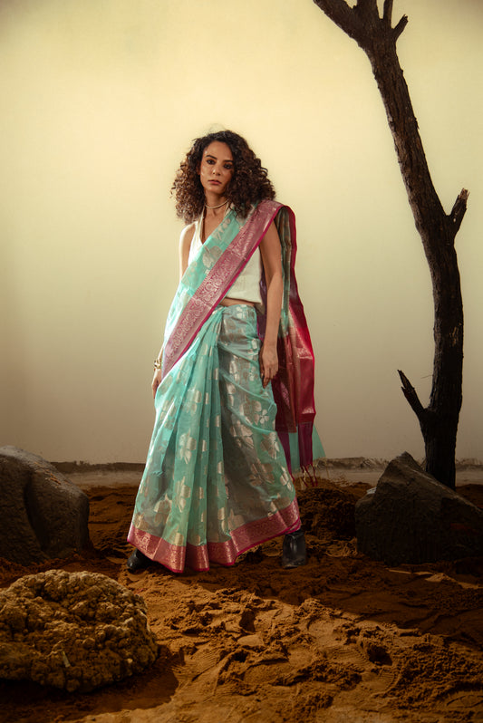 Danyah Banaras Monika Silk Predraped Saree