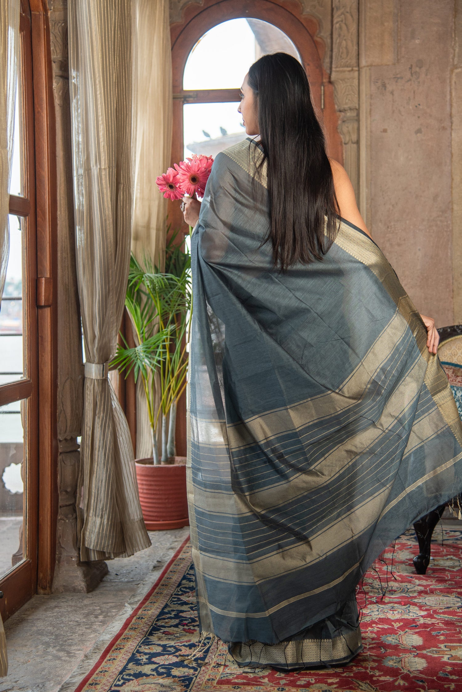 Danyah Banaras Plain Cotton Saree Pre Draped