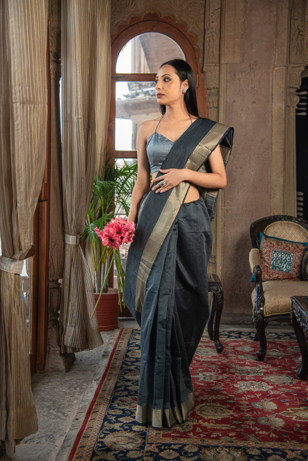 Danyah Banaras Plain Cotton Saree Pre Draped — alternate view (back / drape detail)