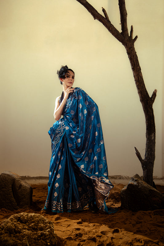 Danyah Banaras Semi Katan Silk Predraped Saree