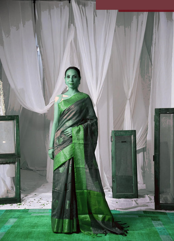 Danyah Banaras — Emerald Of Kashi